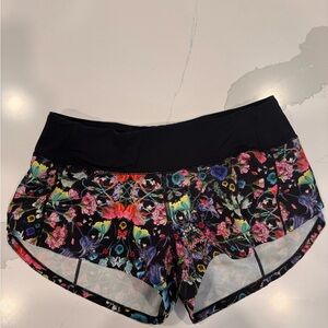 Lululemon Speed Up Low-Rise Lined Short 2.5"